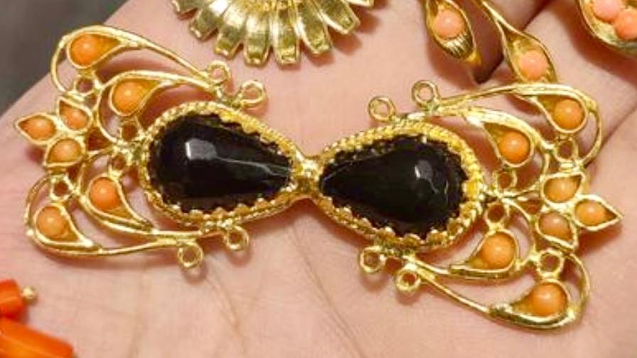 Broche Arwa - Bloodimary